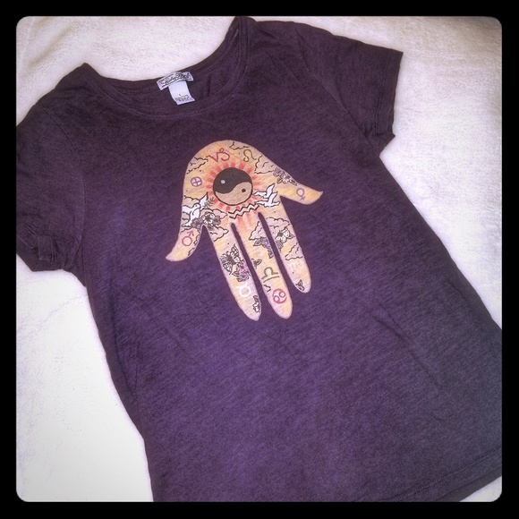 Lucky Brand Tops - Lucky Brand Purple Hamsa Boho Tee Size Large